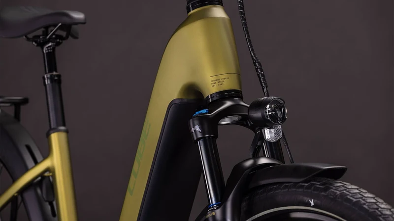 Cube Touring Hybrid Pro 800 Wh E-Bike Easy Entry 28" goldenlime´n´black