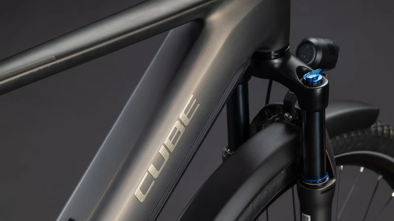 Cube Touring Hybrid Comfort SLX 800 Wh E-Bike Diamant 28" charcoal´n´chrome