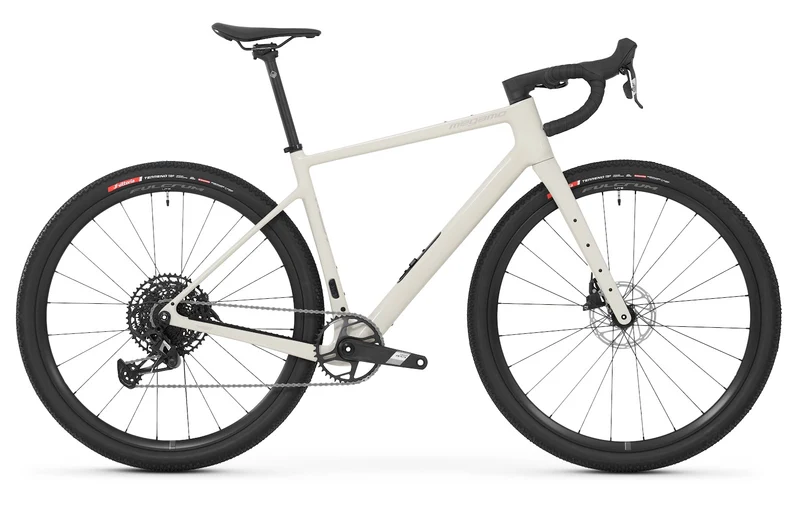 Megamo West 10 2027 Sand