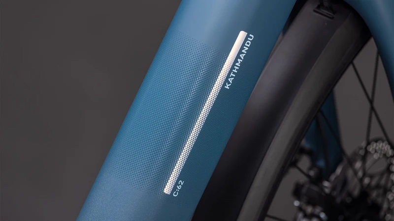 Cube Kathmandu Hybrid C:62 Pro 400 Wh X E-Bike Easy Entry 28" spectralblue´n´prism