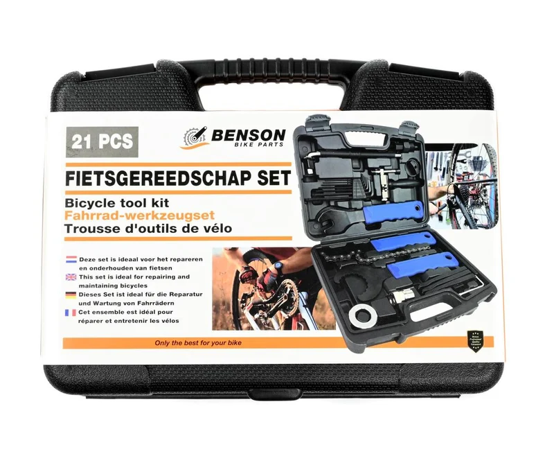 Fahrradwerkzeug-Set 21-teilig: Inklusive Kettenpeitsche, Pedalschlüssel.