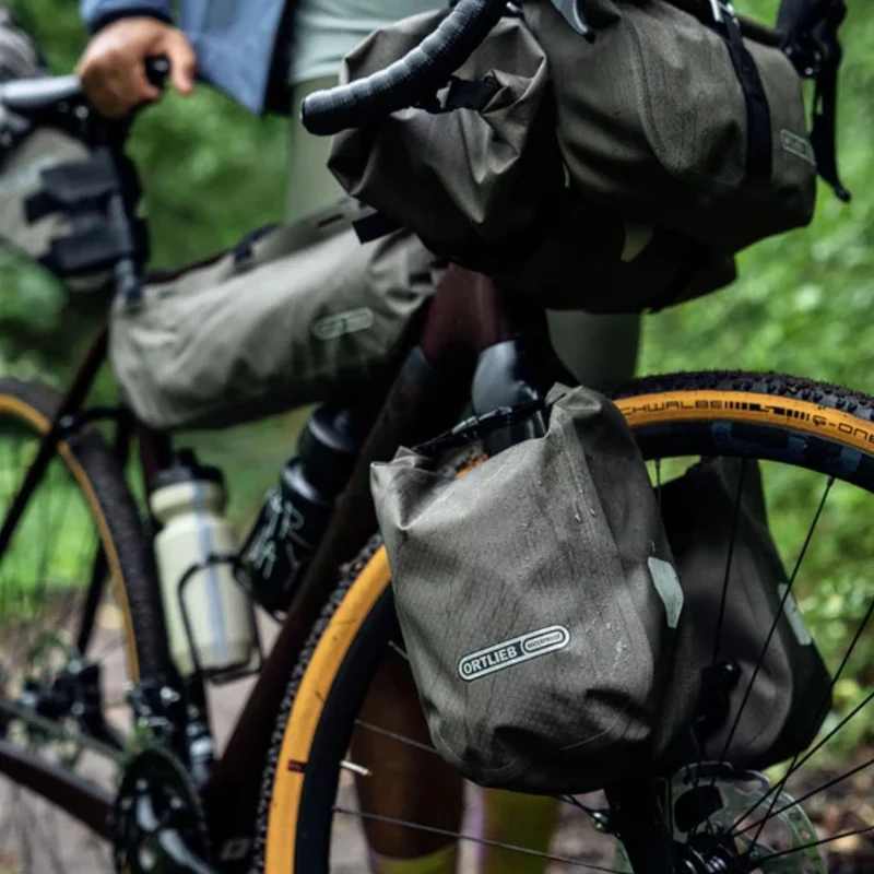 Sacoche bikepacking sur fourche de vélo Fork Pack Ortlieb