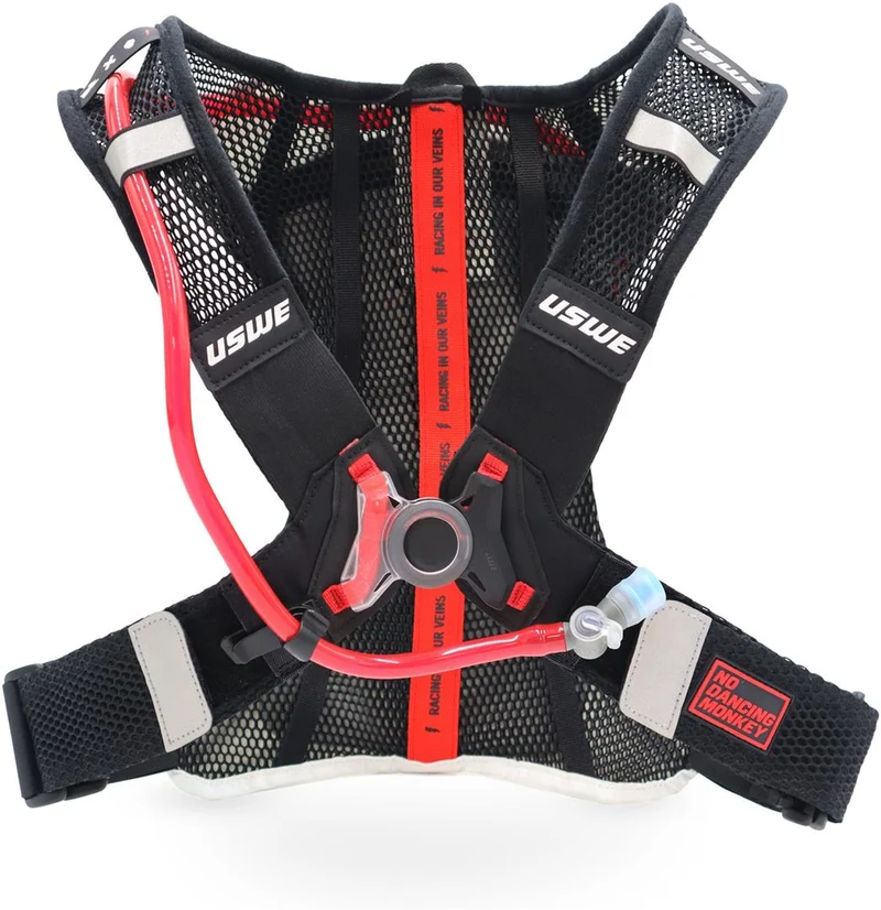 Uswe Race 2.0 Rucksack inkl. Trinksystem schwarz