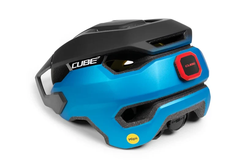 Cube Helm STRAY X Actionteam