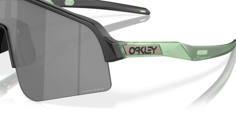 Sutro Lite Sweep Re-Discover Collection Oakley Sonnenbrille Matte Black Frame Prizm Black Objektive
