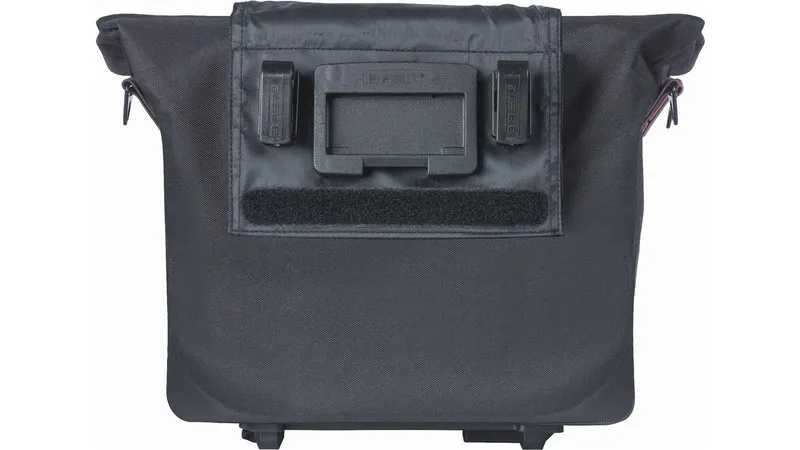 Basil City KF-hook Mik Lenkertasche schwarz 8 - 11 L