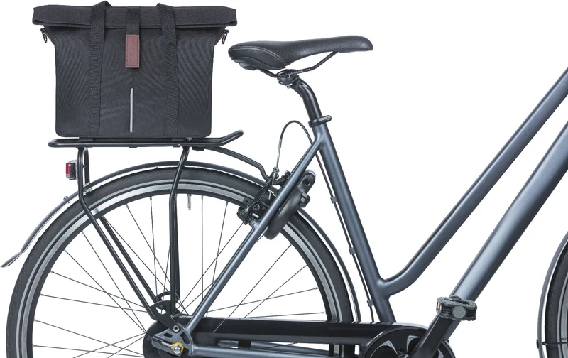 Basil City KF-hook Mik Lenkertasche schwarz 8 - 11 L