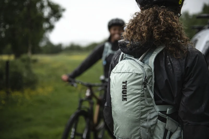 Thule Vital Women's Trinkrucksack 3 L inkl. Trinkblase 1,75 L alaska