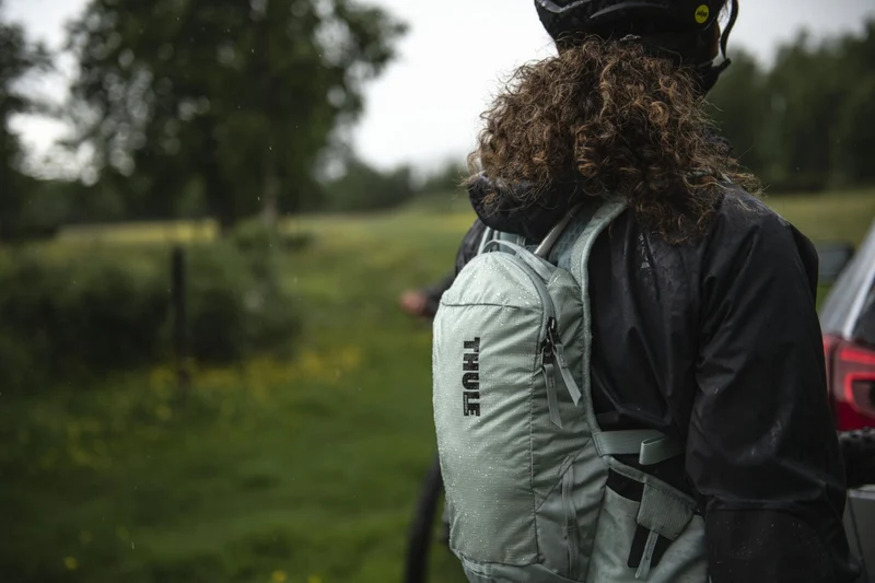 Thule Vital Women's Trinkrucksack 3 L inkl. Trinkblase 1,75 L alaska