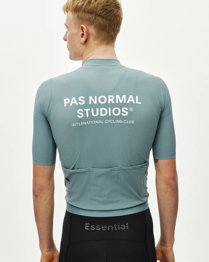 Pas Normal Studios Essential Kurzarm Trikot Herren Kalkblau