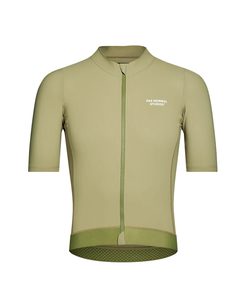 Pas Normal Studios Essential Kurzarm Trikot Herren Hell Olive