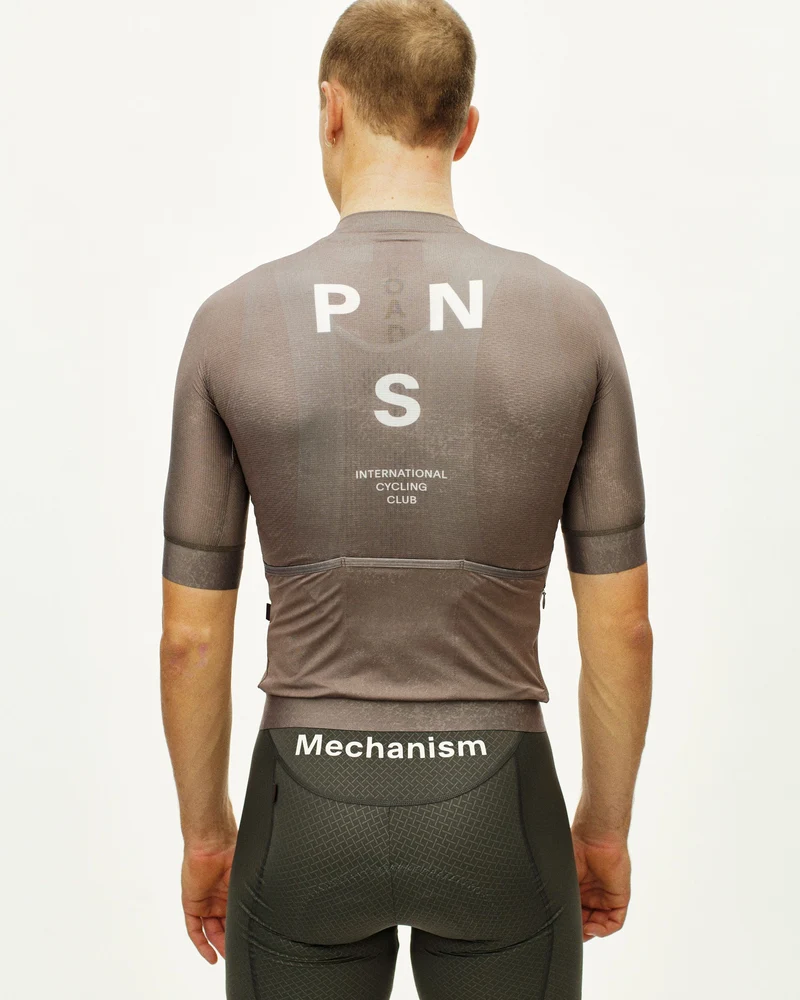 Pas Normal Studios Mechanism Kurzarm Trikot Herren AOP Erde
