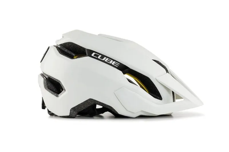 Cube Helm STRAY