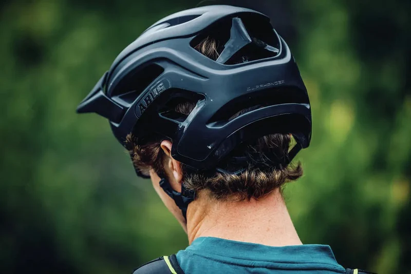 CliffHanger Mips Mtb Helme Abus Concrete Grey