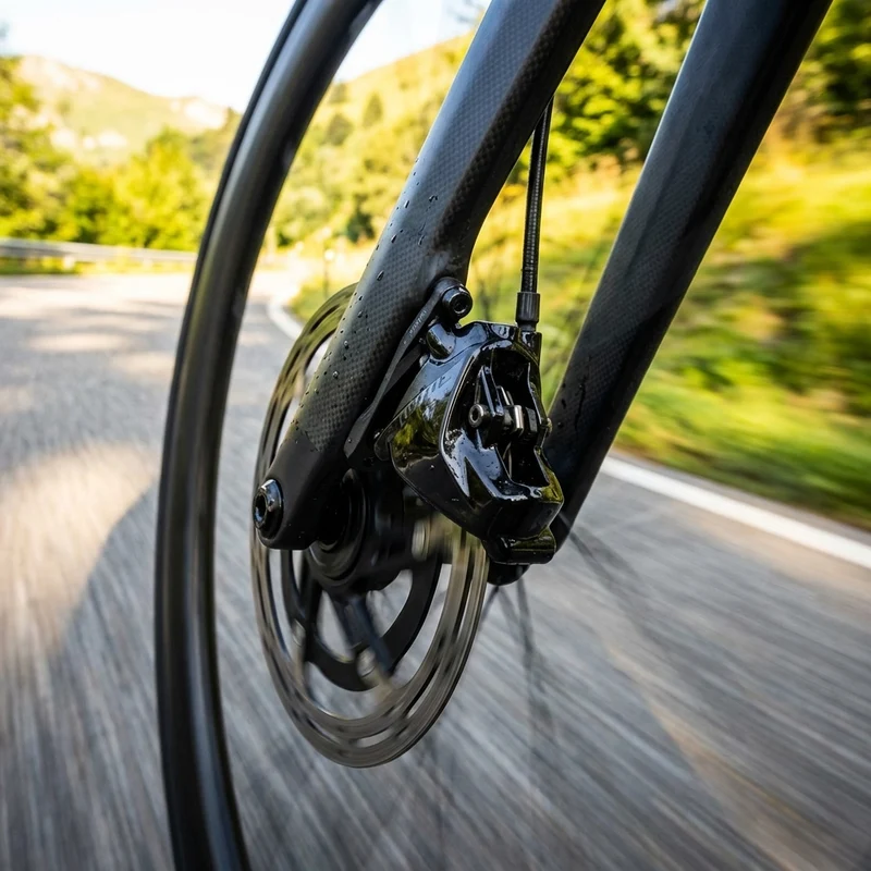 SRAM Bremssattel Rival AXS - leistungsstarker Scheibenbrems-Sattel für moderne Rennräder