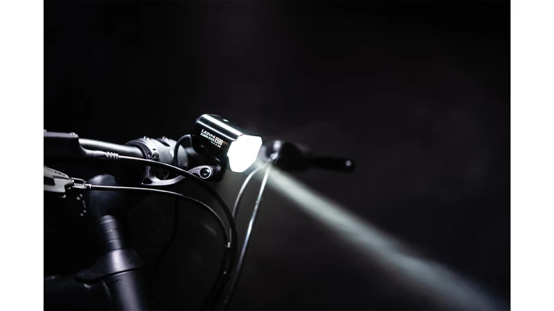 Lezyne E-Bike Frontlicht Classic STVZO E500 schwarz