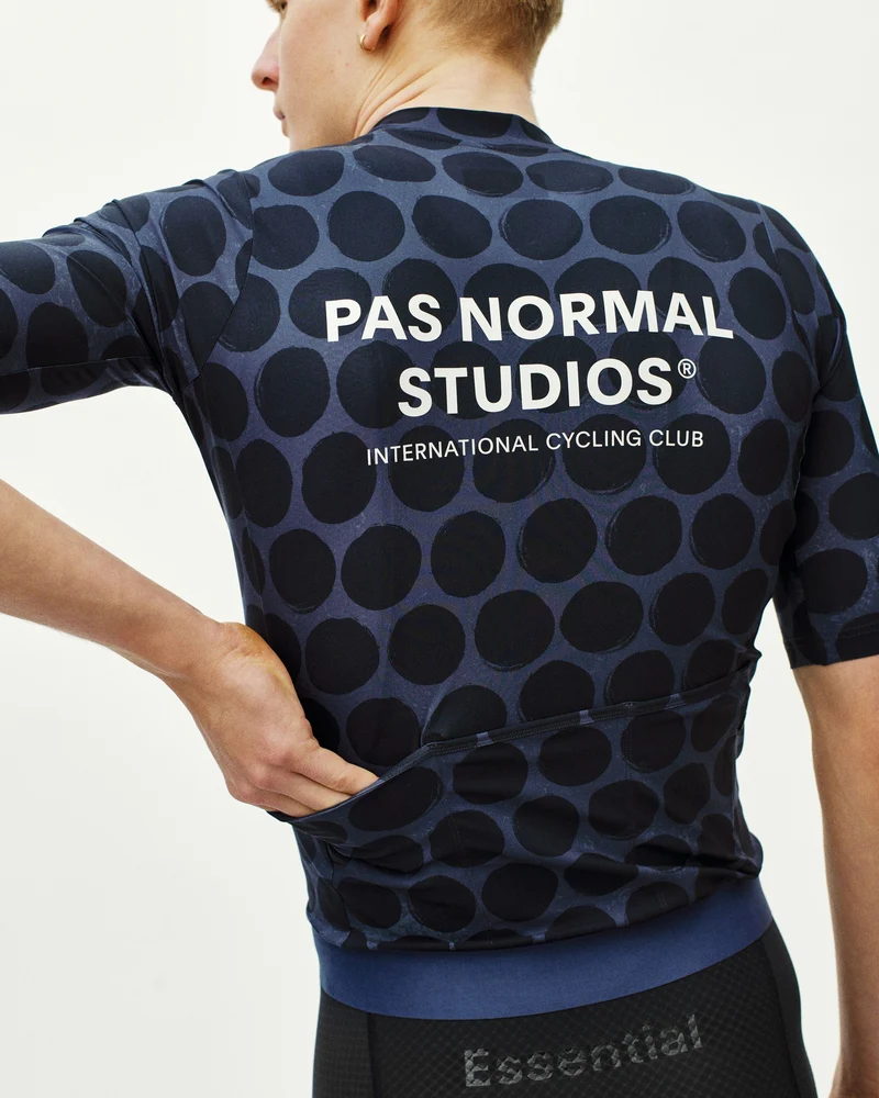 Pas Normal Studios Essential Kurzarm Trikot Herren Punkt Dunkel Navy