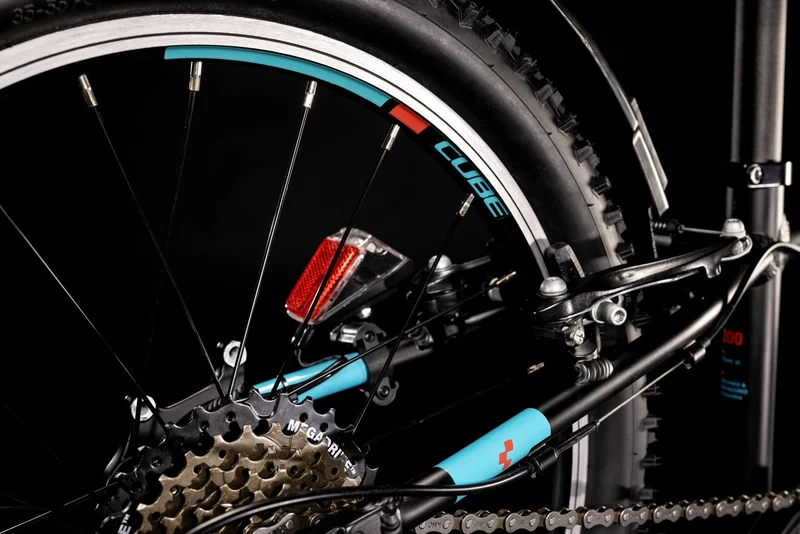Cube Acid 200 Allroad Kinderrad 20" black´n´mint