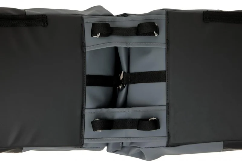 New Looxs Tasche Nyborg Double Double-Packtasche Grey/Black - viel Stauraum für Alltag und Tour