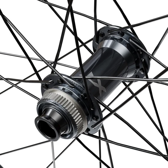 Vorderrad Shimano Deore XT WH-M8200-TL-F15-B-29 Scheibenbremse Center Lock Schwarz
