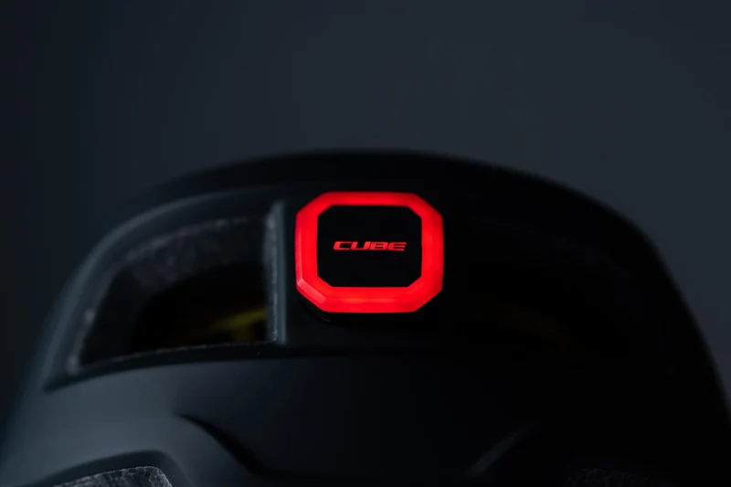 Cube Helm Rücklicht CMPT