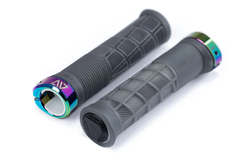 Acid Griffe Disrupt translucent black´n´oil slick 32,5 x 138 mm