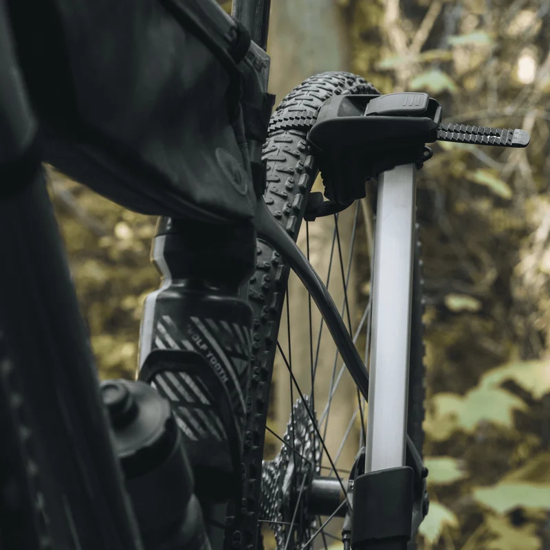 Thule Epos Anhängerkupplungs-Fahrradträger 2-Fahrräder 13 Pin