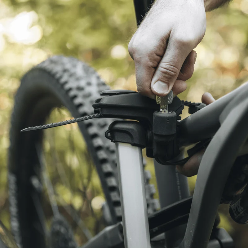 Thule Epos Anhängerkupplungs-Fahrradträger 2-Fahrräder 13 Pin