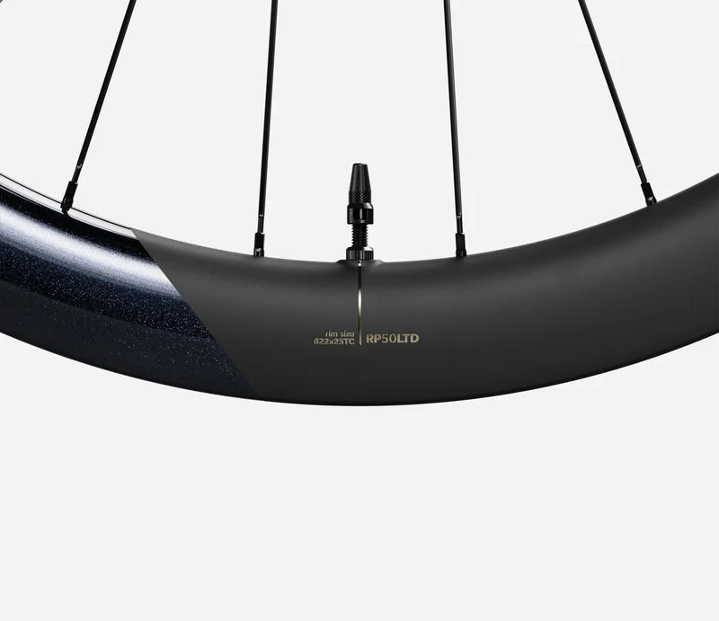 Oquo Vorderrad Gravel RP50LTD Noctiluca