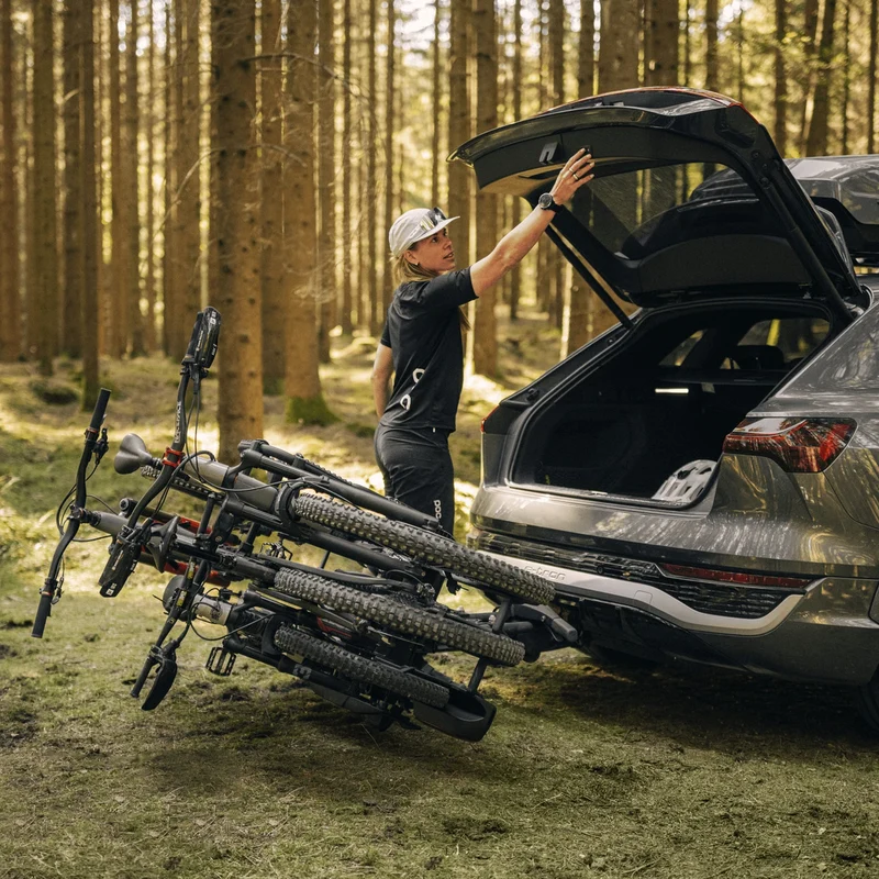 Thule Easyfold 3 Anhängerkupplungs-Fahrradträger 2-Fahrräder 13 Pin