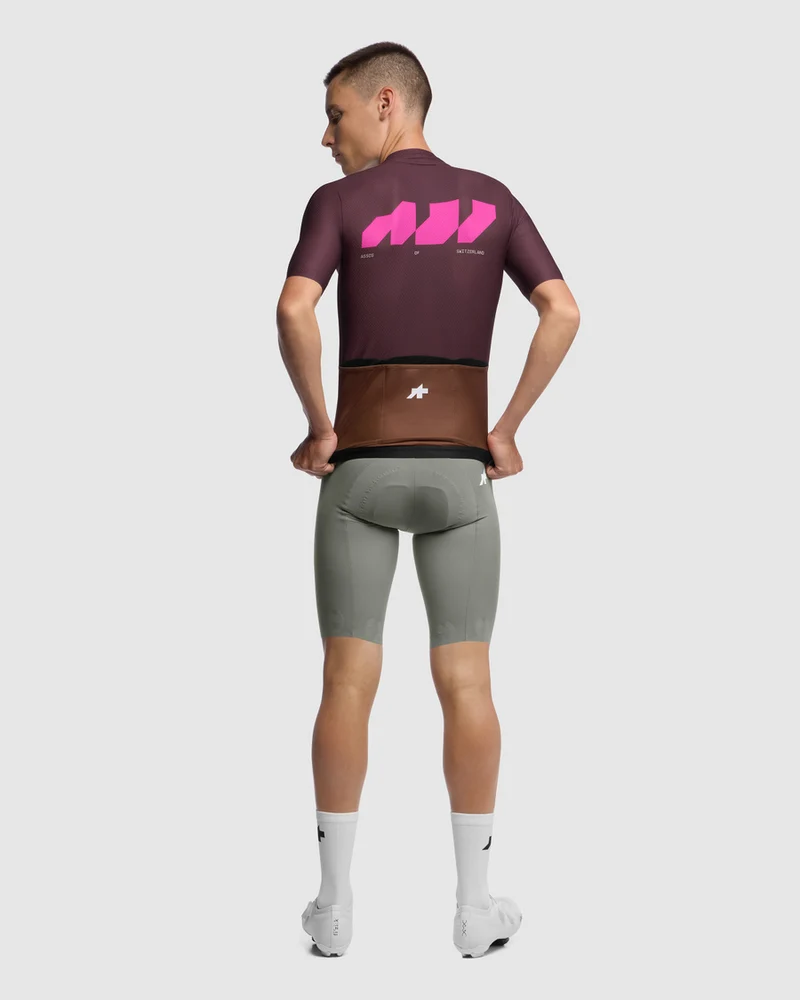 Assos Equipe R S11 Kurzarm Radtrikot We Are The A Panic Red Männlich
