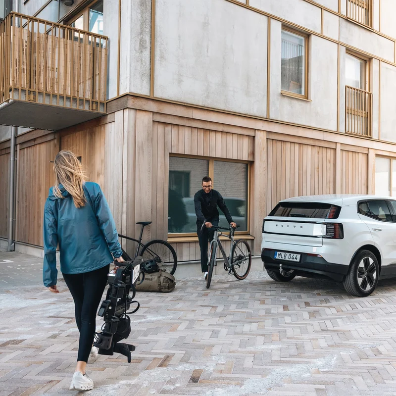 Thule OutPace Anhängerkupplungs-Fahrradträger 2-Fahrräder 13 Pin