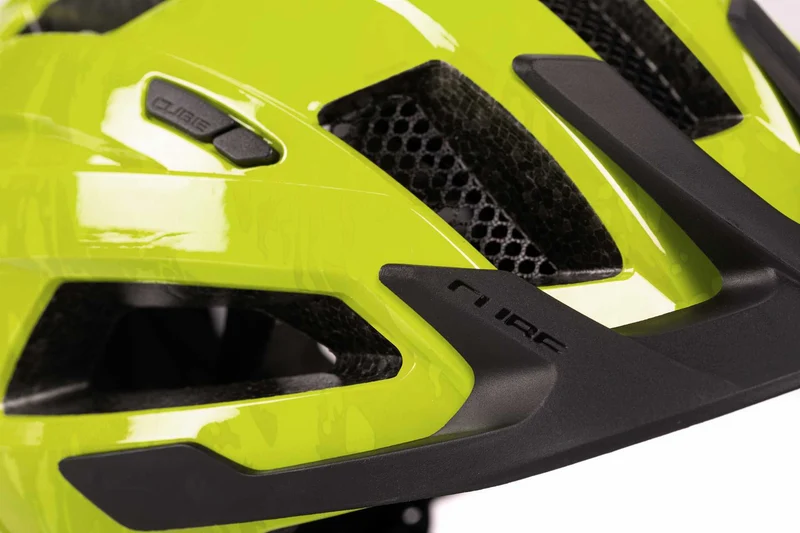 Cube Helm STEEP glossy citrone