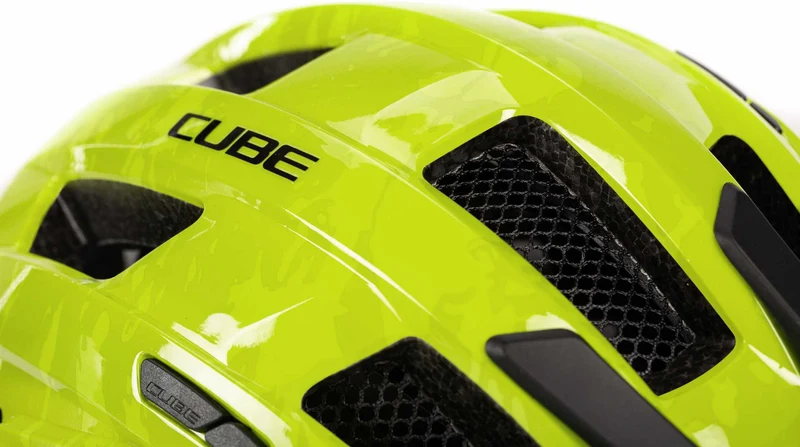 Cube Helm STEEP glossy citrone