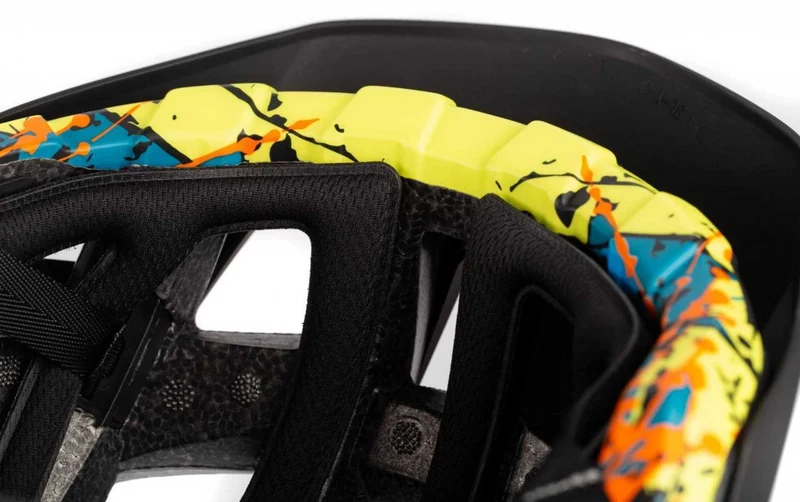 Cube Helm BADGER black´n´splash