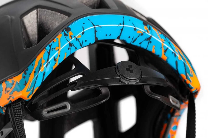 Cube Helm BADGER black´n´splash