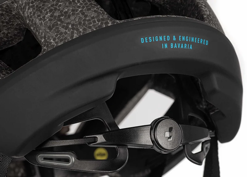 Cube Helm HERON SLT black´n´blue