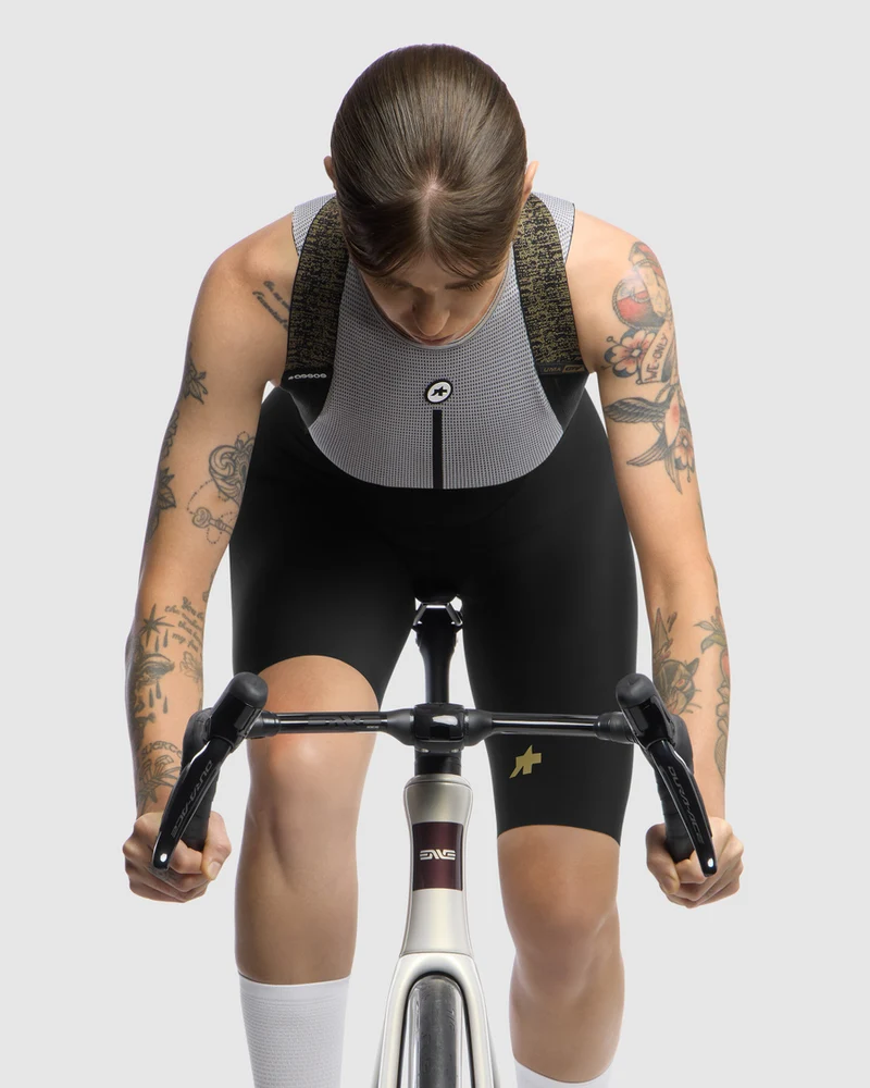Assos Kurze Radhose Uma GTV S11 Damen Black Series