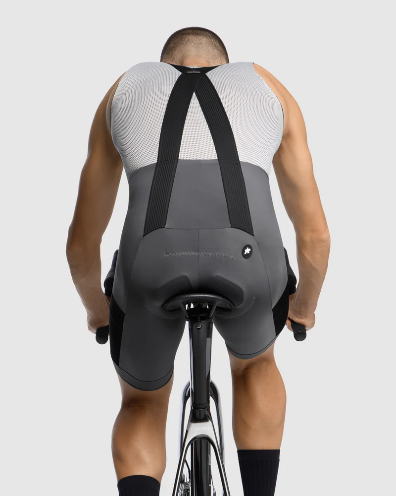 Assos Gravel-Radhose Tactica Kieskäfer T5 Mann Robust Grey