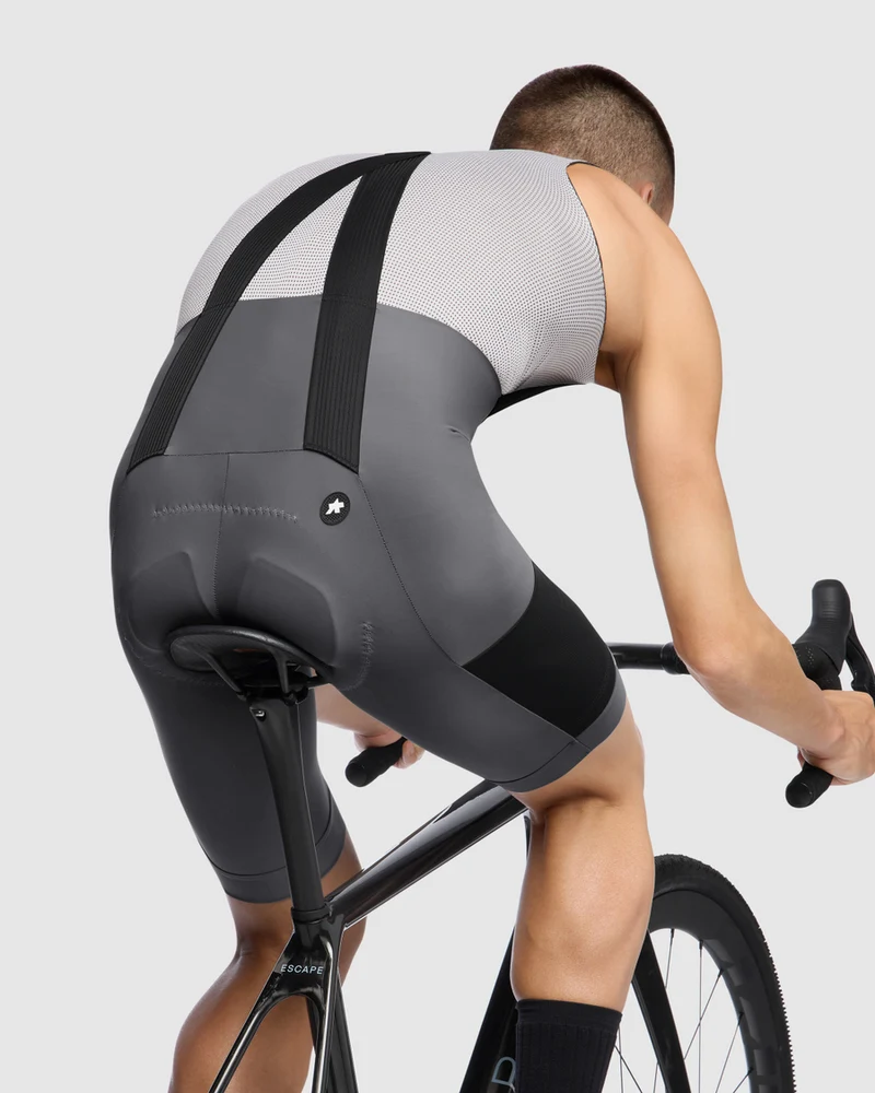 Assos Gravel-Radhose Tactica Kieskäfer T5 Mann Robust Grey