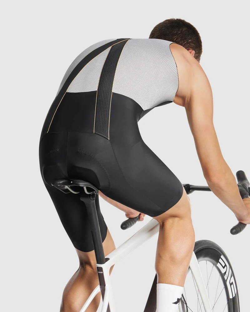 Assos Kurze Radhose Mille GTO S11 Regular Mann Black Series