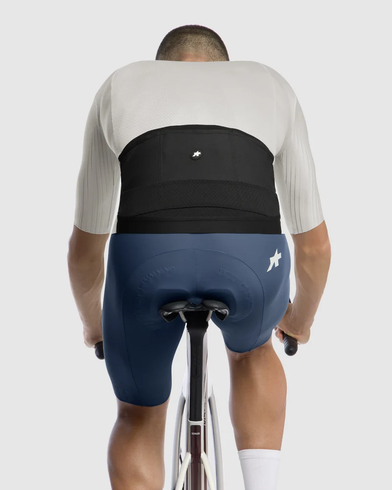 Assos Equipe RS S11 Kurzarm Radtrikot Mann Almond Milk