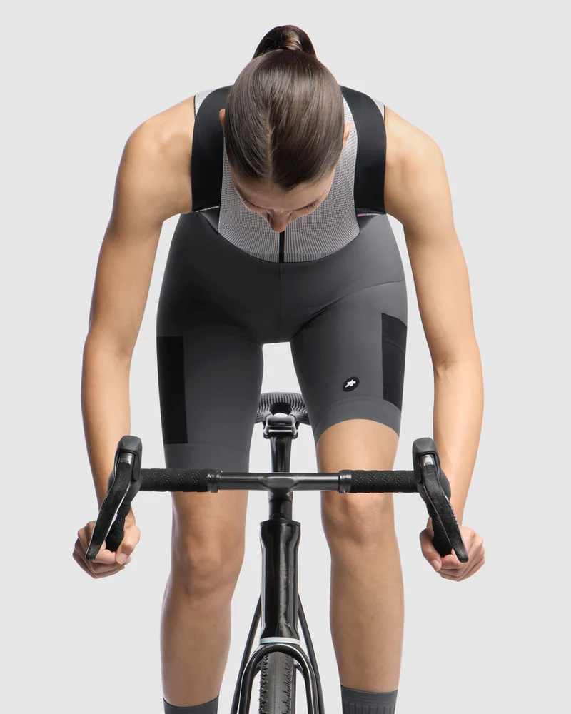 Assos Gravel-Radhose Tactica Kieskäfer T5 Damen Robust Grey