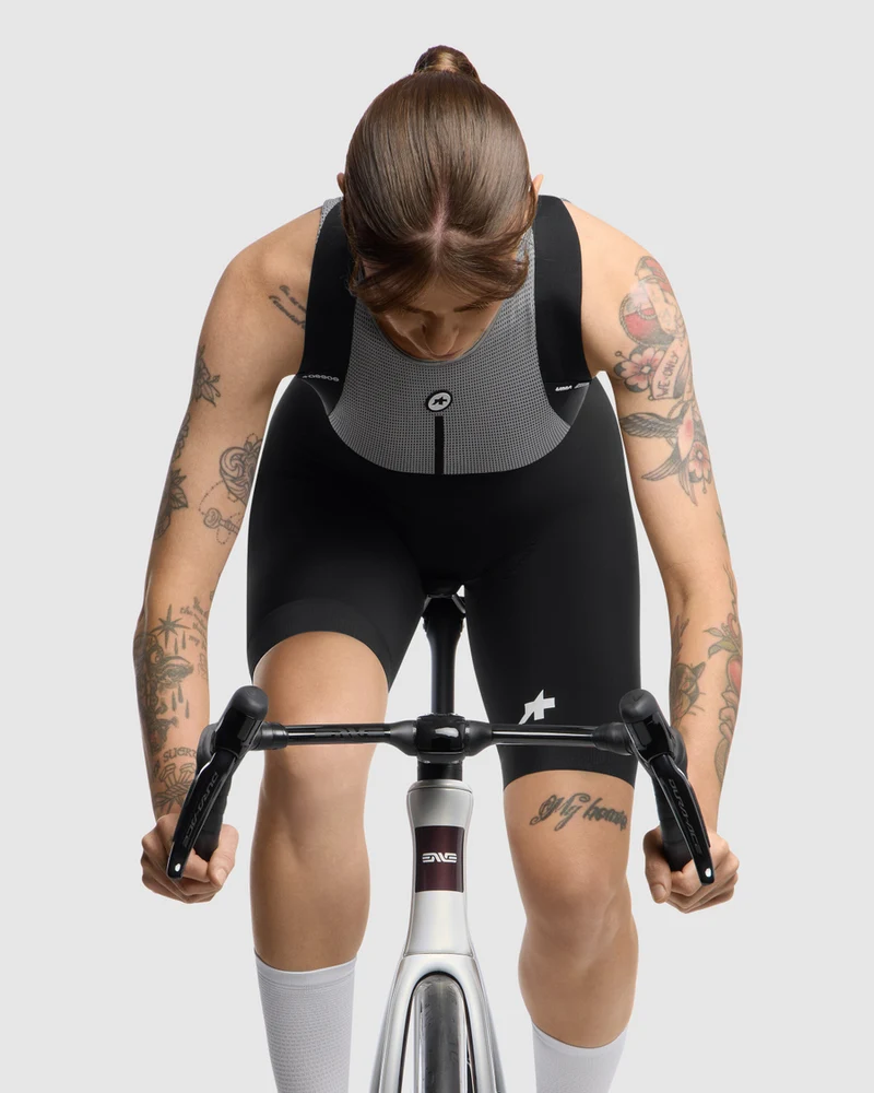 Assos Kurze Radhose Uma GT S11 Damen Black Series