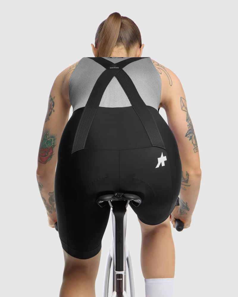 Assos Kurze Radhose Uma GT S11 Damen Black Series