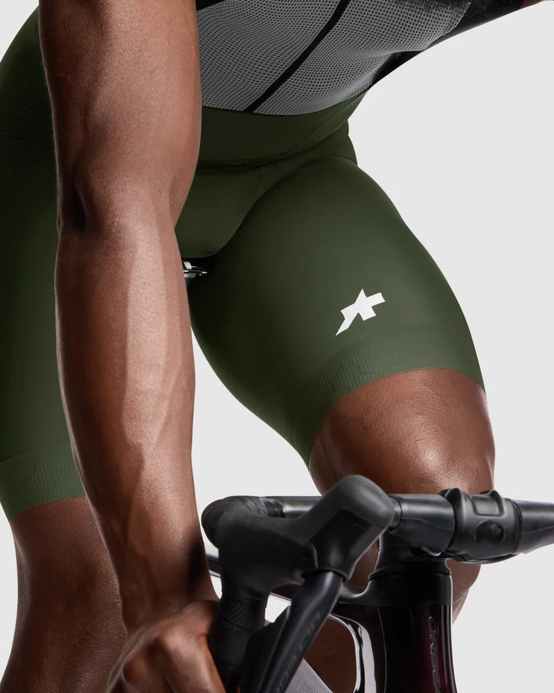 Assos Kurze Radhose Mille GT S11 Mann Moss Green