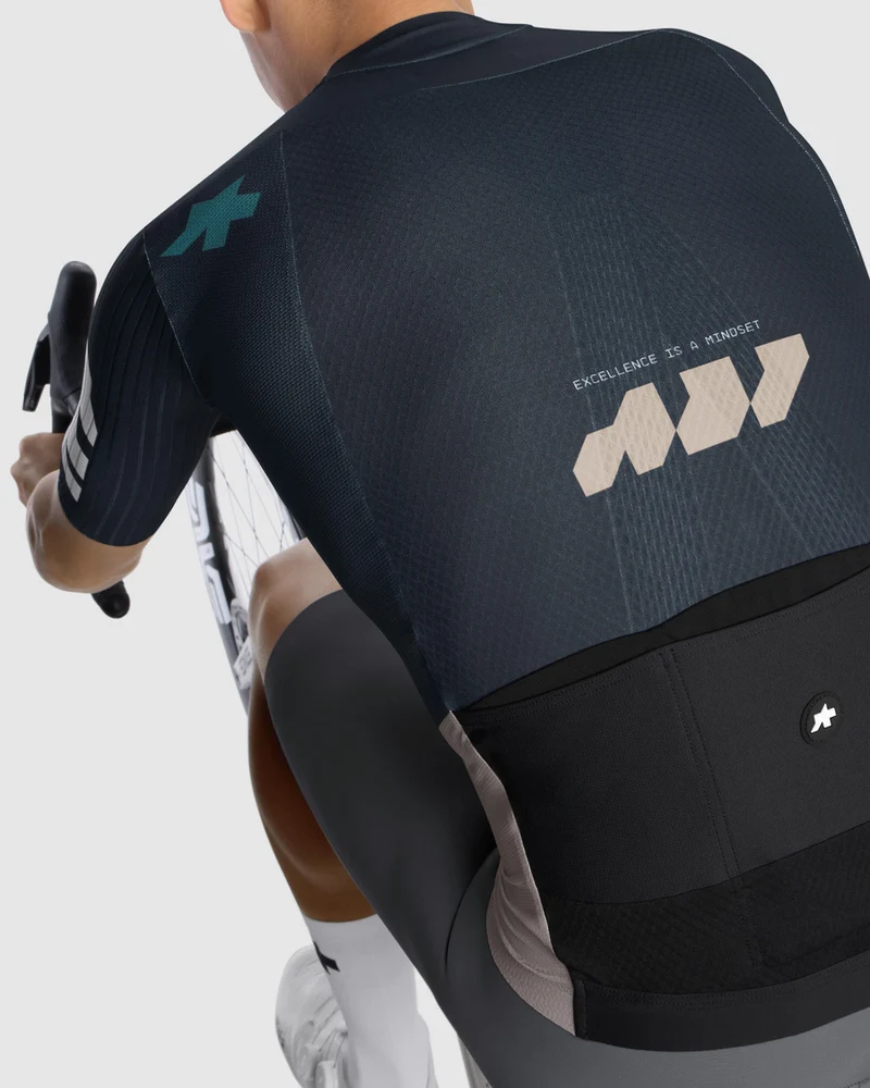 Assos Equipe RS Something To Say Kurzarm Radtrikot Mann Excellence Blue