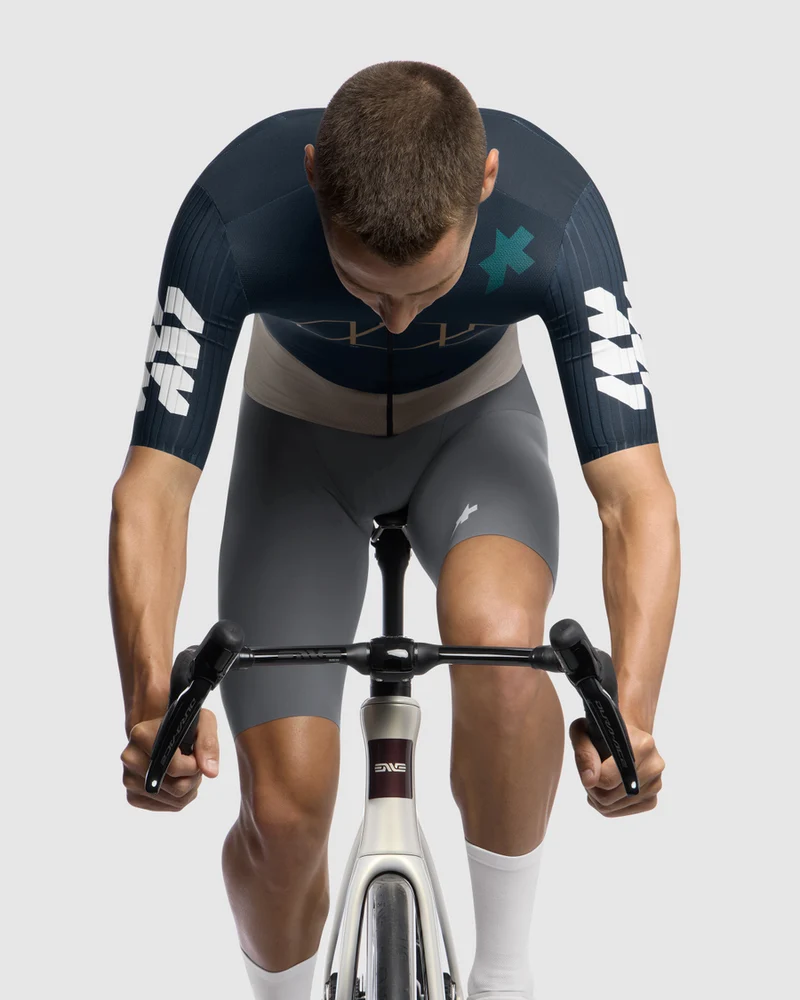 Assos Equipe RS Something To Say Kurzarm Radtrikot Mann Excellence Blue