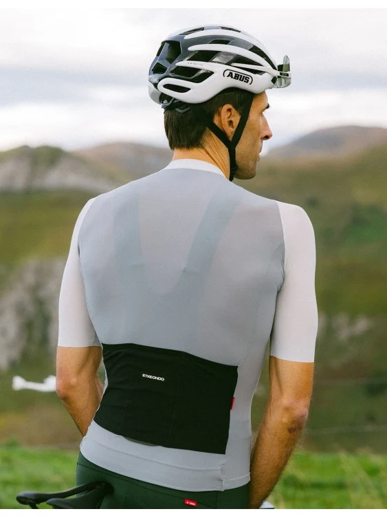 Etxeondo Alde 110 Color Edition Radtrikot Wolke Grau/Stein Grau