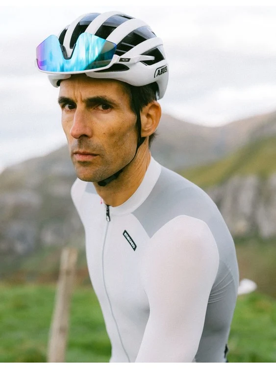 Etxeondo Alde 110 Color Edition Radtrikot Wolke Grau/Stein Grau